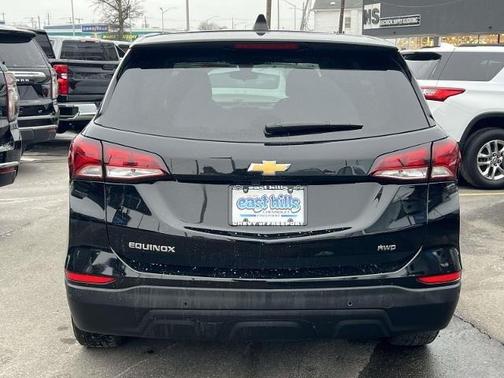 2023 Chevrolet Equinox LS