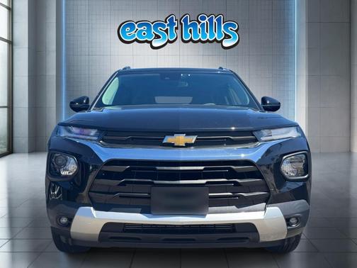 Mosaic Black Metallic 2023 Chevrolet Trailblazer LT