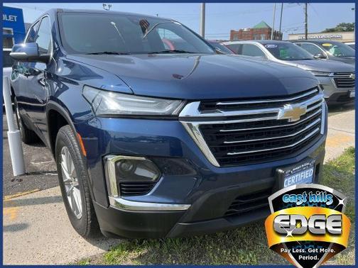 2022 Chevrolet Traverse LT Cloth