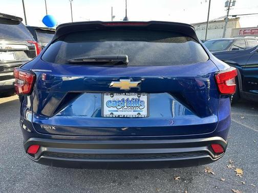 2024 Chevrolet Trax LS