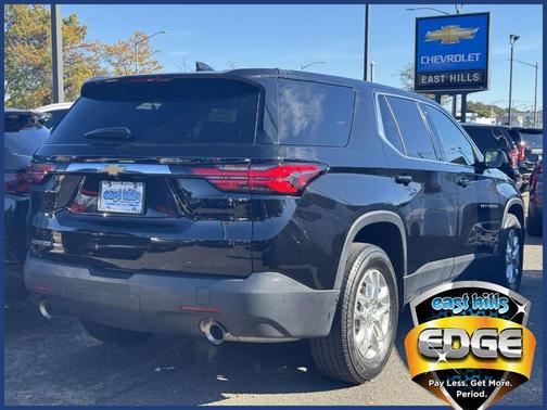 2023 Chevrolet Traverse LS
