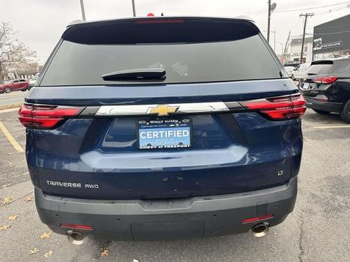 2023 Chevrolet Traverse LT Leather