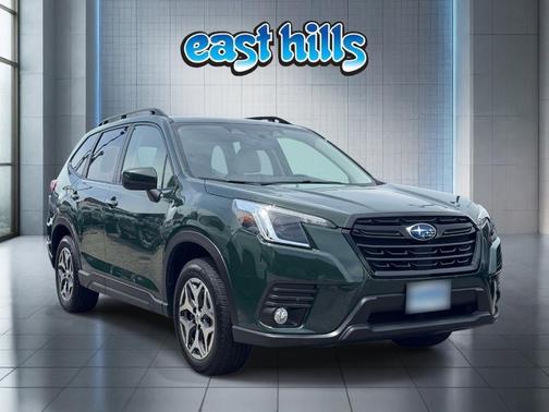 Cascade Green Silica 2023 Subaru Forester Premium