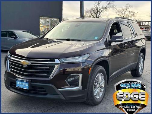 2022 Chevrolet Traverse LT Cloth