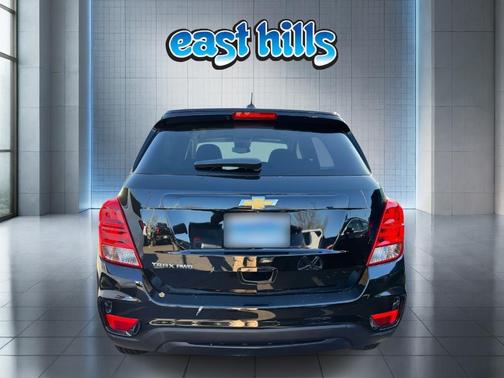 2022 Chevrolet Trax LS