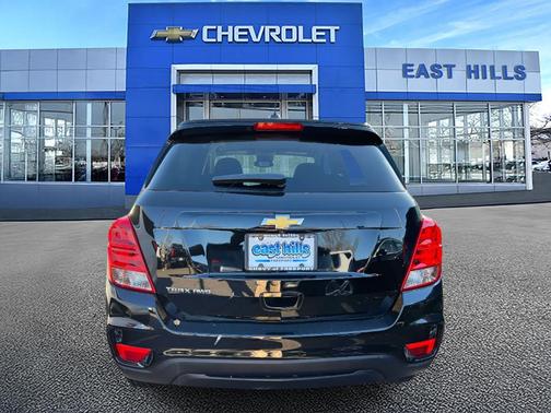 2022 Chevrolet Trax LS