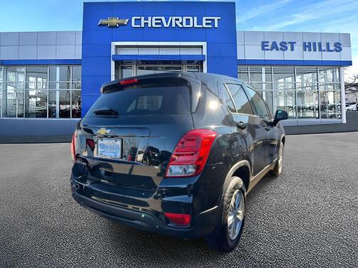 2022 Chevrolet Trax LS