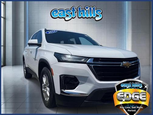 Summit White 2023 Chevrolet Traverse LS