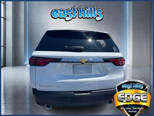 Summit White 2023 Chevrolet Traverse LS