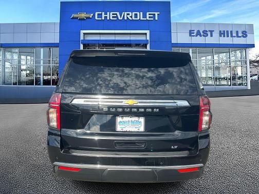 2024 Chevrolet Suburban LT