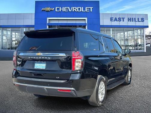 2024 Chevrolet Suburban LT