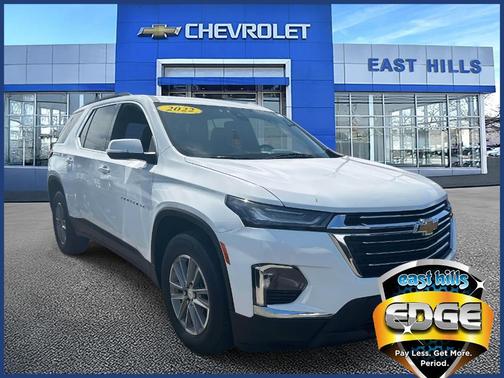 2022 Chevrolet Traverse LT Cloth