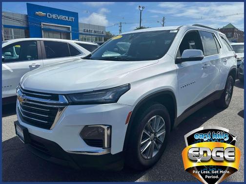 2022 Chevrolet Traverse LT Cloth