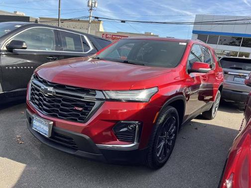 2023 Chevrolet Traverse RS
