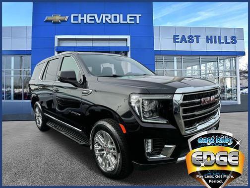 2023 GMC Yukon SLT