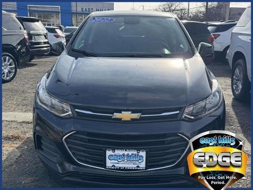 2022 Chevrolet Trax LS