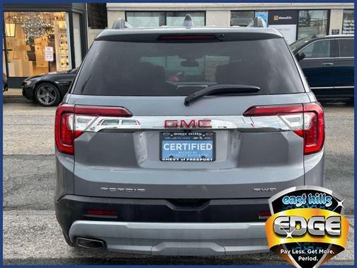 2022 GMC Acadia SLT