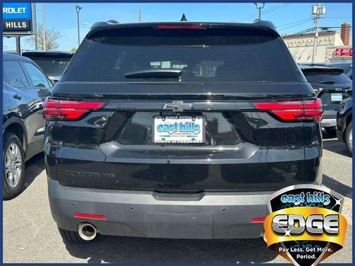 2022 Chevrolet Traverse LT Leather