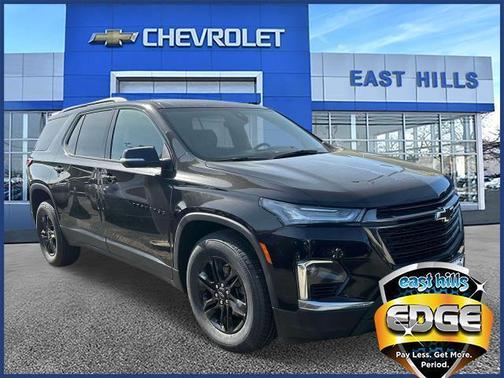 2022 Chevrolet Traverse LT Leather