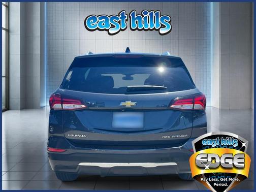Gray 2022 Chevrolet Equinox Premier