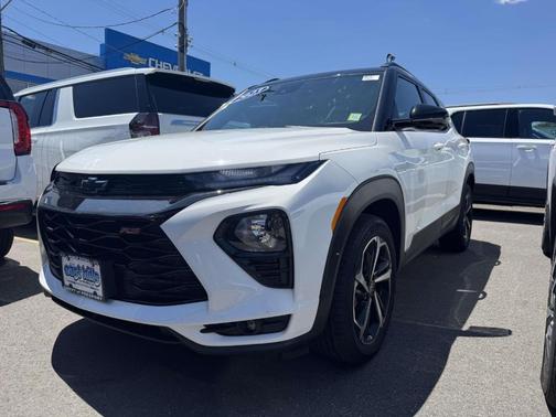 Summit White 2023 Chevrolet Trailblazer RS