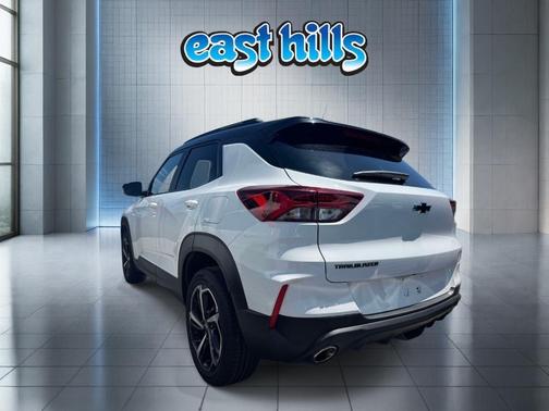 Summit White 2023 Chevrolet Trailblazer RS