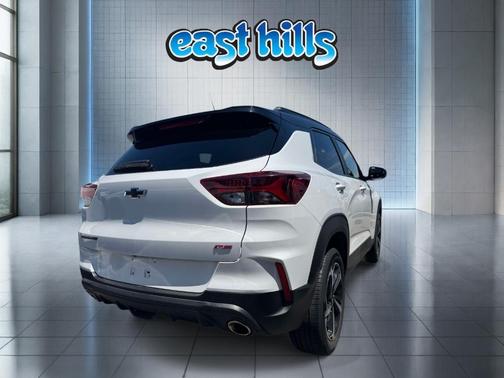 Summit White 2023 Chevrolet Trailblazer RS
