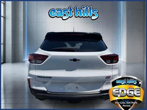 Summit White 2023 Chevrolet Trailblazer RS