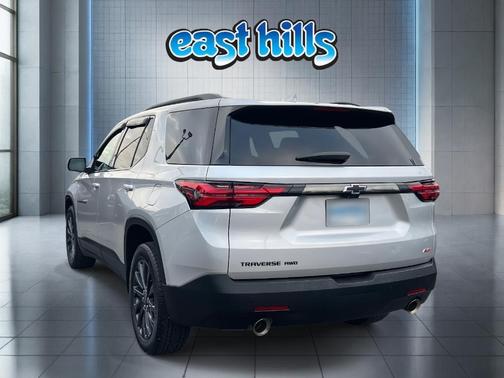 2022 Chevrolet Traverse RS