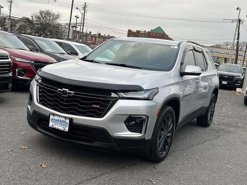2022 Chevrolet Traverse RS