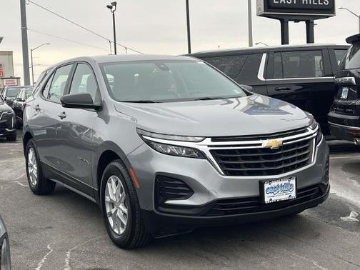 2023 Chevrolet Equinox LS