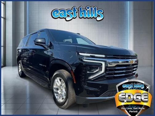Black 2025 Chevrolet Suburban LT