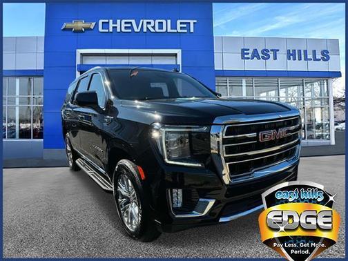 2023 GMC Yukon SLT