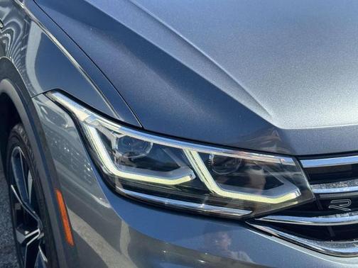 2022 Volkswagen Tiguan 2.0T SEL R-Line