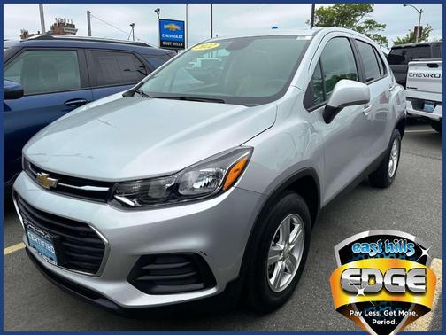 2022 Chevrolet Trax LS