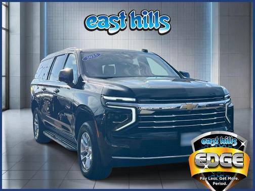 2025 Chevrolet Suburban LT