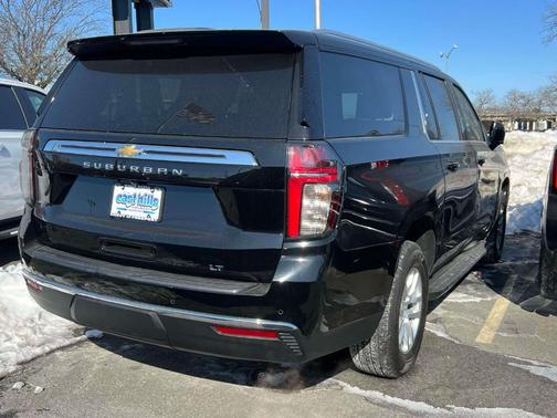 2024 Chevrolet Suburban LT