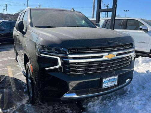 2024 Chevrolet Suburban LT