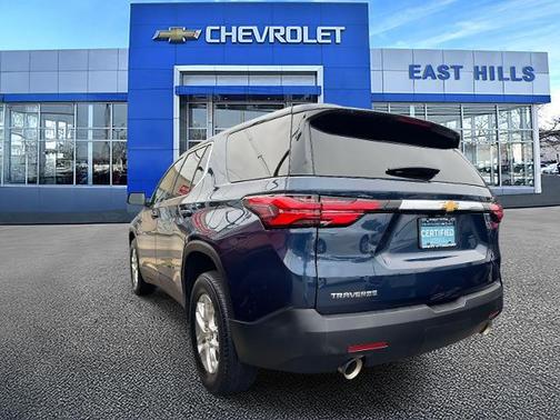 2022 Chevrolet Traverse LS