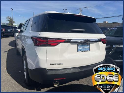 2023 Chevrolet Traverse LS