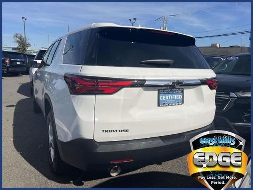 2023 Chevrolet Traverse LS