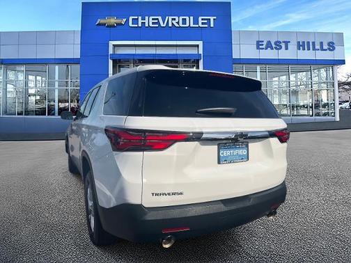 2023 Chevrolet Traverse LS