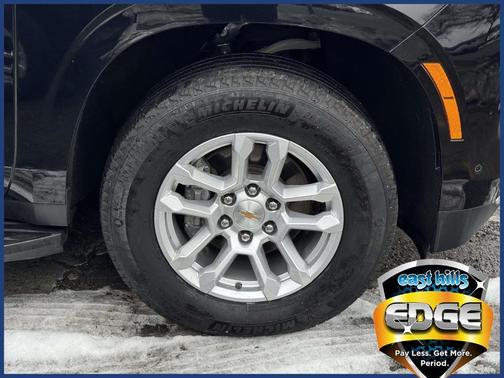 2025 Chevrolet Suburban LT