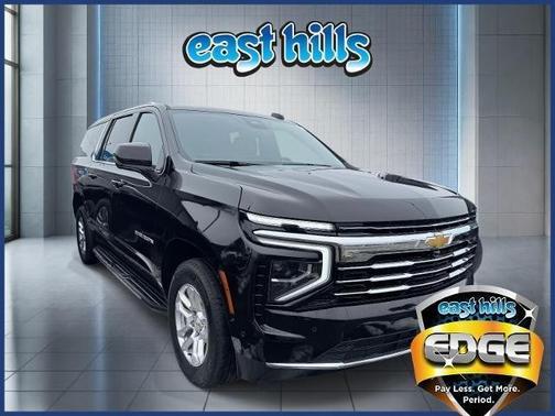 2025 Chevrolet Suburban LT