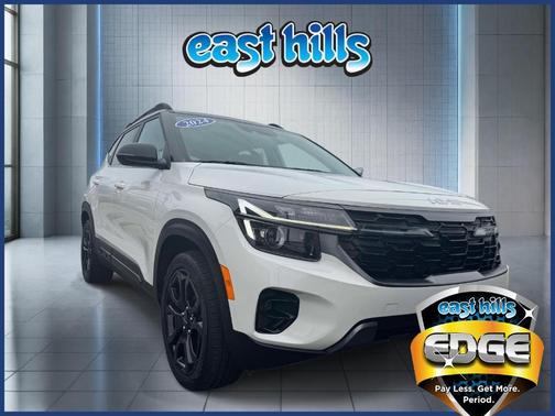 Snow White Pearl 2024 Kia Seltos X-Line