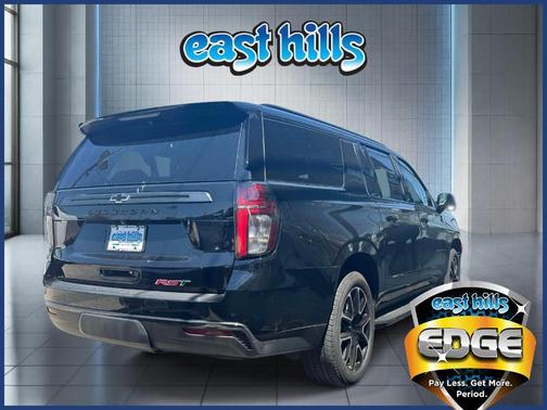 Black 2022 Chevrolet Suburban RST