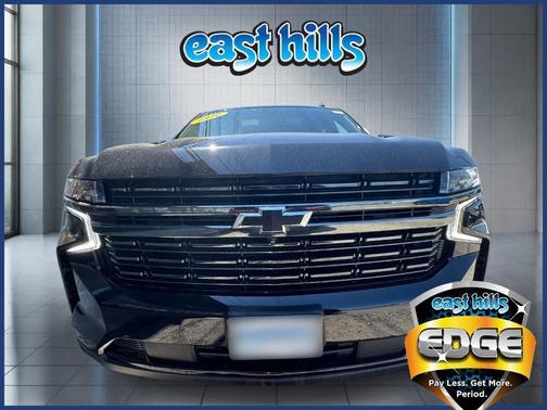 Black 2022 Chevrolet Suburban RST