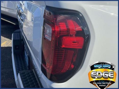 2023 GMC Canyon Denali