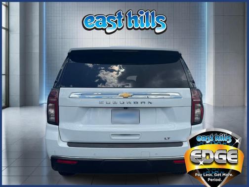 Summit White 2021 Chevrolet Suburban LT