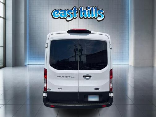 Oxford White 2022 Ford Transit-350 XLT
